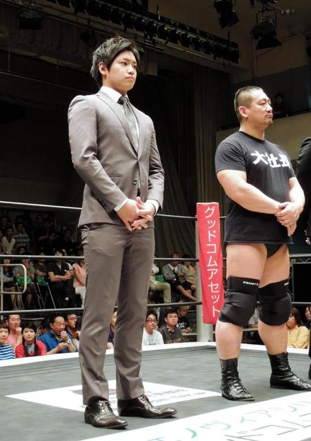 渡哲也の親戚芸人、プロレスデビューへ
