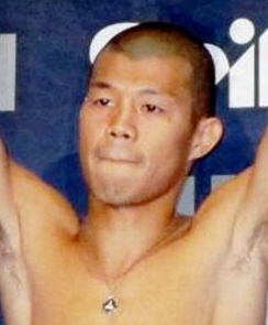 敗戦後、現役引退を表明した亀田興毅