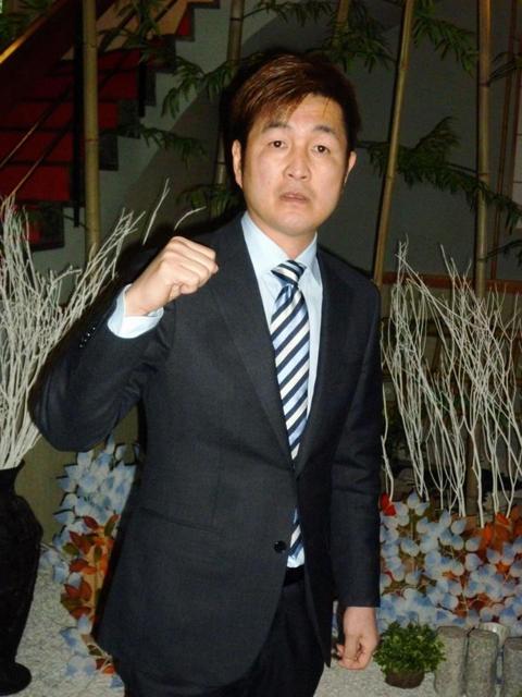 井岡弘樹氏を再選　西日本ボクシング協会会長