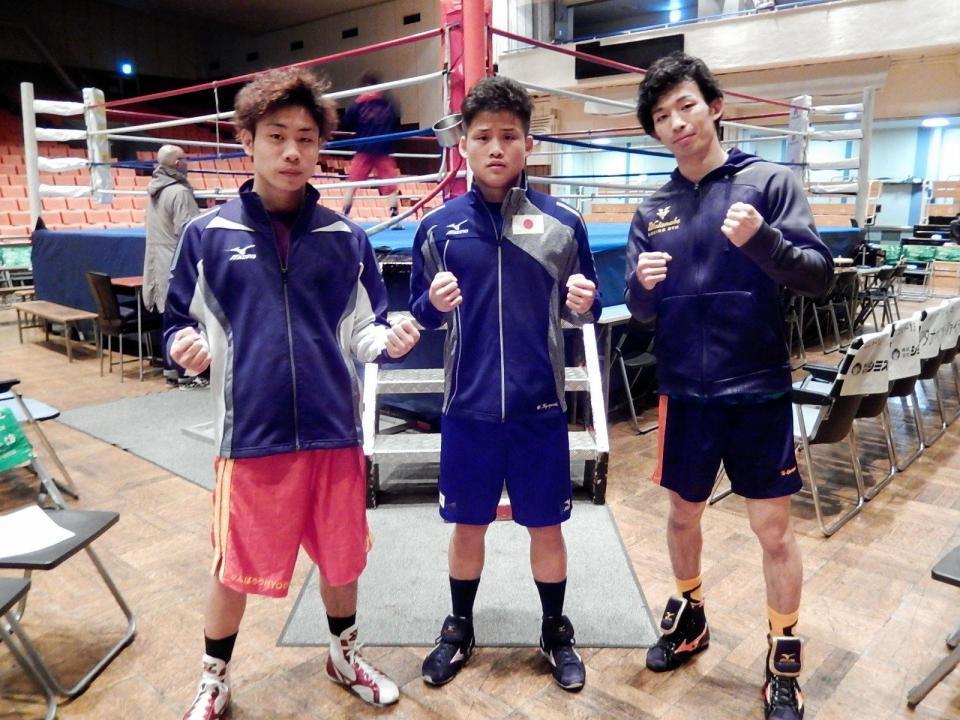 ワタナベジムの有望株（左から）谷口将隆、京口紘人、小山内幹