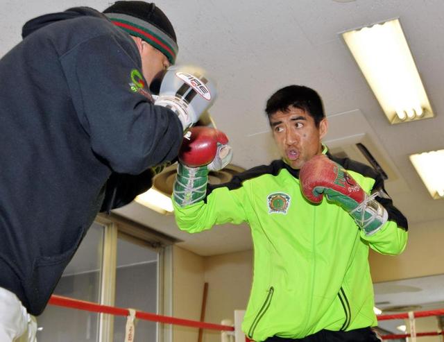 挑戦者ロペスは大学講師　木村と頭脳戦