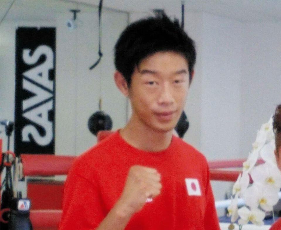 　会見した清水聡