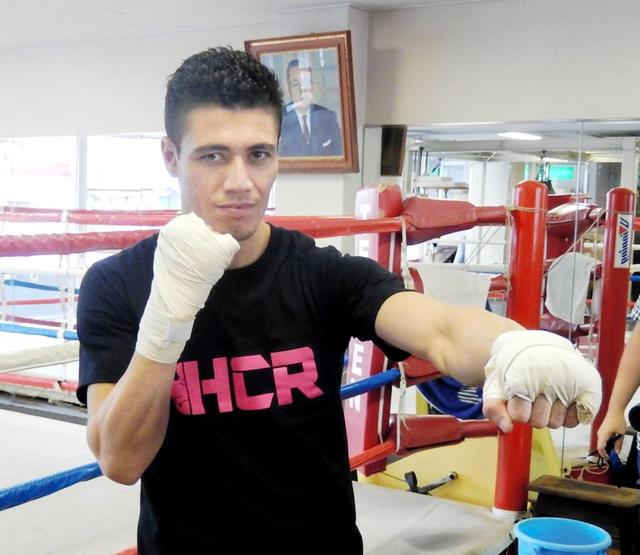 王者・ルイス　長谷川をＫＯ予告「フィニッシュは左フック」