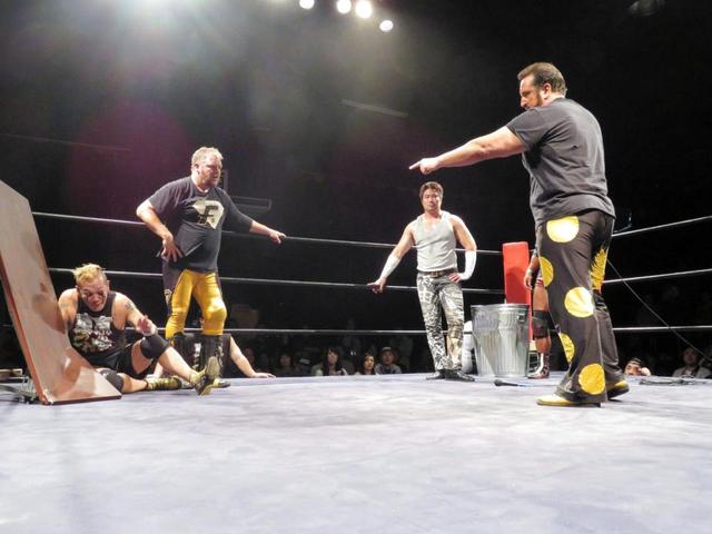 東京愚連隊・論外が来年にＥＣＷ25周年ビッグマッチ開催宣言「10人ぐらい呼ぶ」