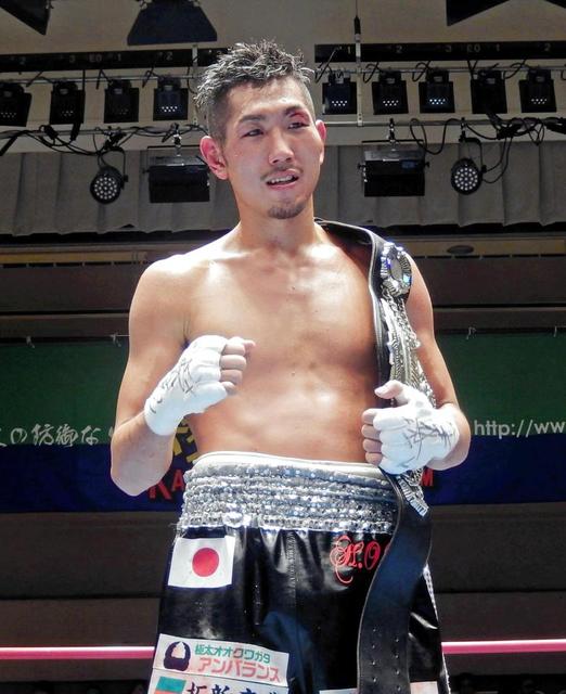 岡田Ｖ６成功で日本卒業！両拳痛めるも大差判定勝ち