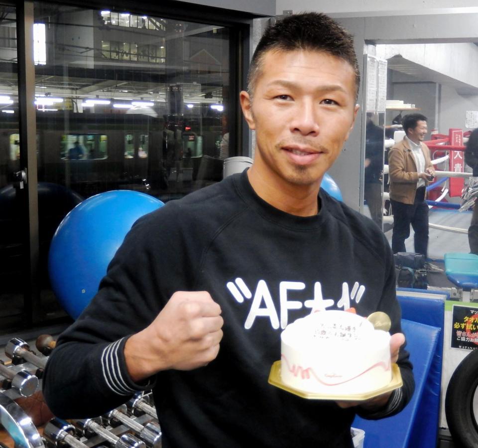 37歳の誕生日を迎えた内山高志