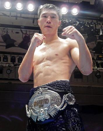 初防衛に成功した有川稔男