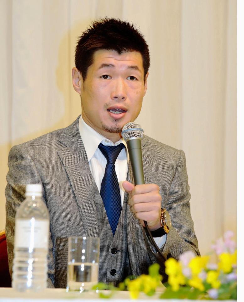 　１６年１２月９日、現役引退を表明した前ＷＢＣ世界スーパーバンタム級王者・長谷川穂積氏