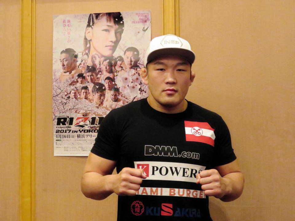 「今年をリベンジの年にする」と意気込んだ石井慧＝東京都目黒区のウェスティンホテル東京