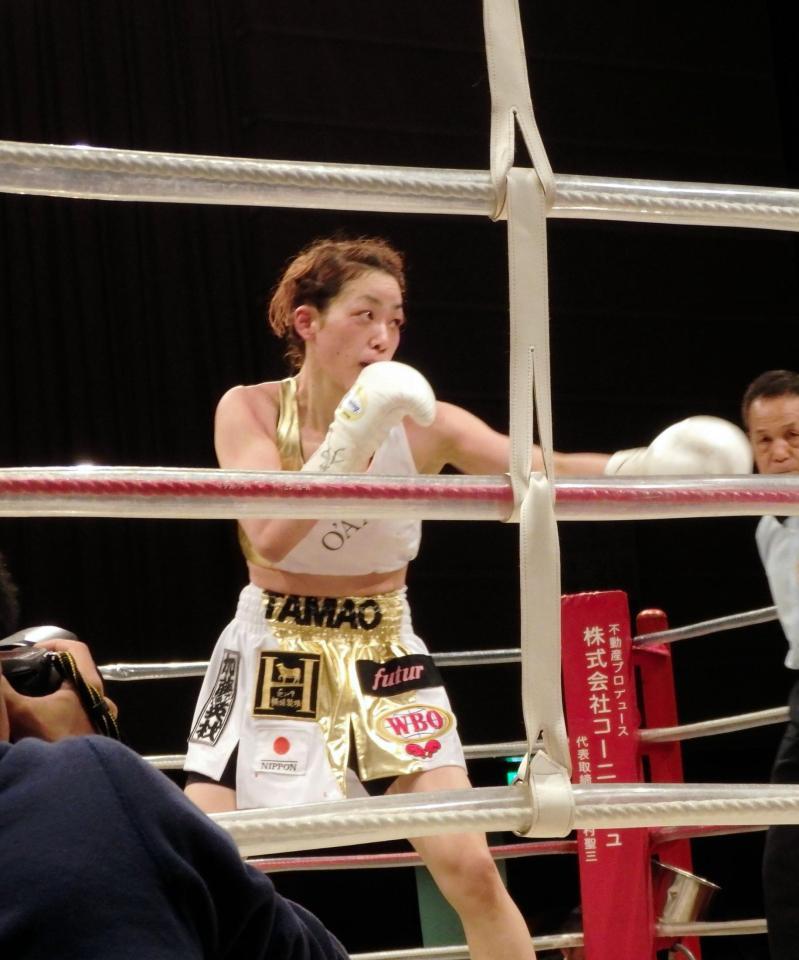 攻める小沢瑶生