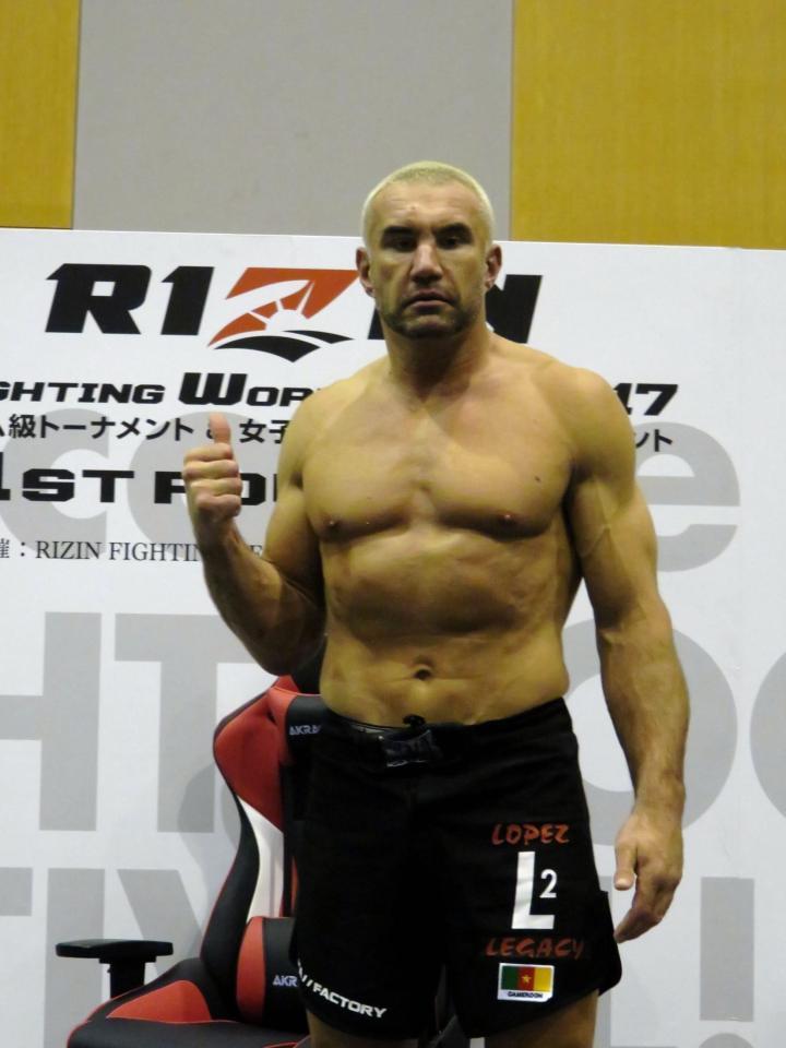 ＲＩＺＩＮデビュー戦で敗れたバンナ＝福岡市内のマリンメッセ福岡