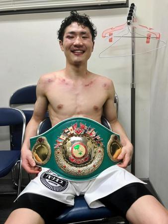 判定勝ちで王座に就いた栗原慶太