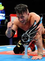 優勝したウィル・オスプレイ＝両国国技館