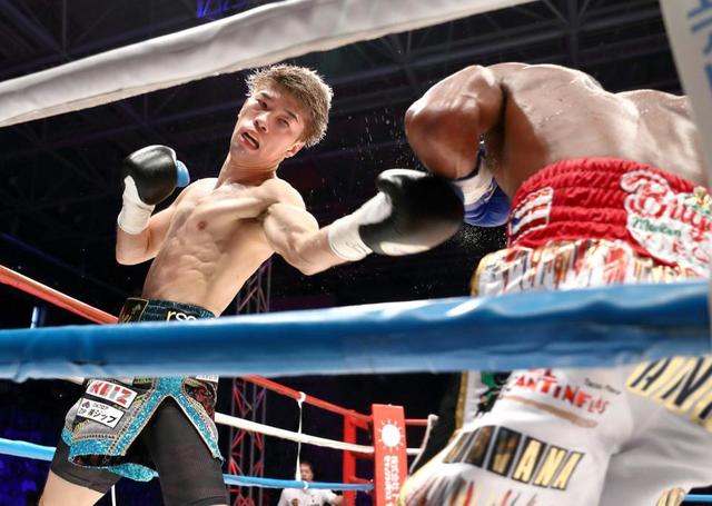 田中恒成ボディー連打でV2成功 最強挑戦者とダウン応酬 宣言通りの7回TKO