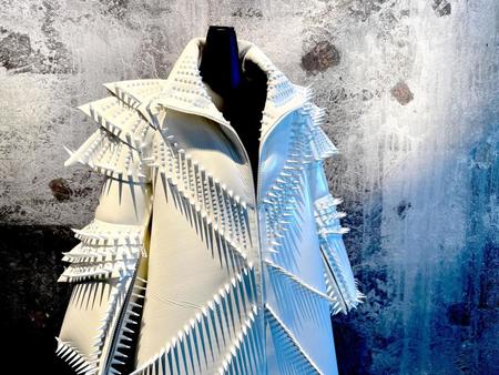 　寺地拳四朗が次戦で着用するロングガウン