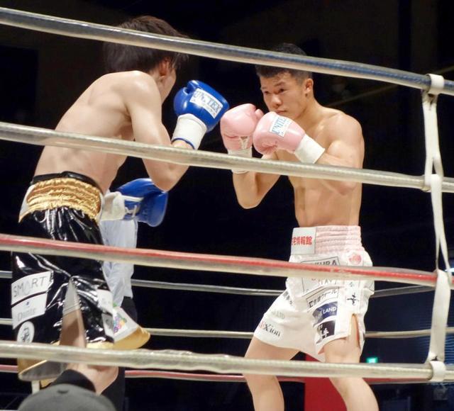 亀田和毅１年１０カ月ぶり復帰戦Ｖ、不覚ダウンも判定勝ち　世界挑戦へ「自信ある」