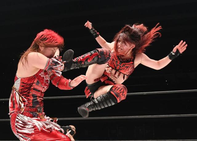 スターダム大阪城・詩美 30分超の激闘で彩羽破りV7！次は