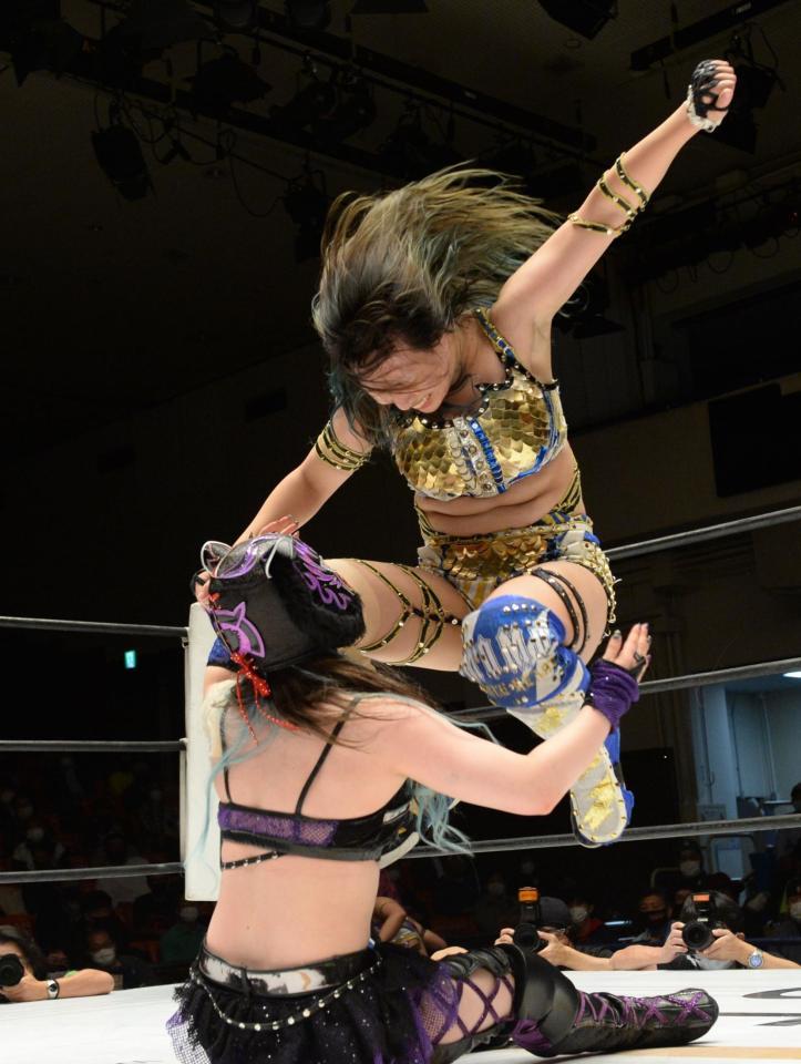スターダムプロレス 渡辺桃グッズ 2025年最新】Yahoo!オークション -#渡辺桃の中古品・新品・未