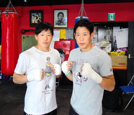 　プロテストに合格した双子ボクサーの田尻雄司（左）と田尻浩司＝３１５０ファイトクラブ