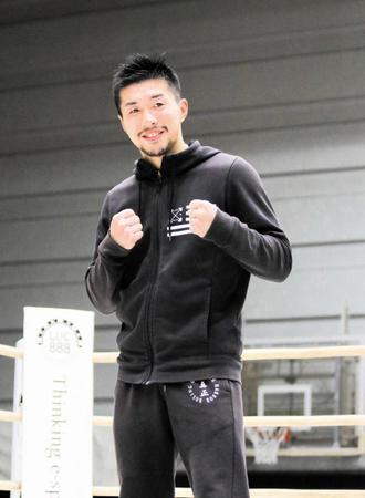 現役復帰をファンに宣言した元世界王者の山中竜也＝エディオンアリーナ大阪第２競技場