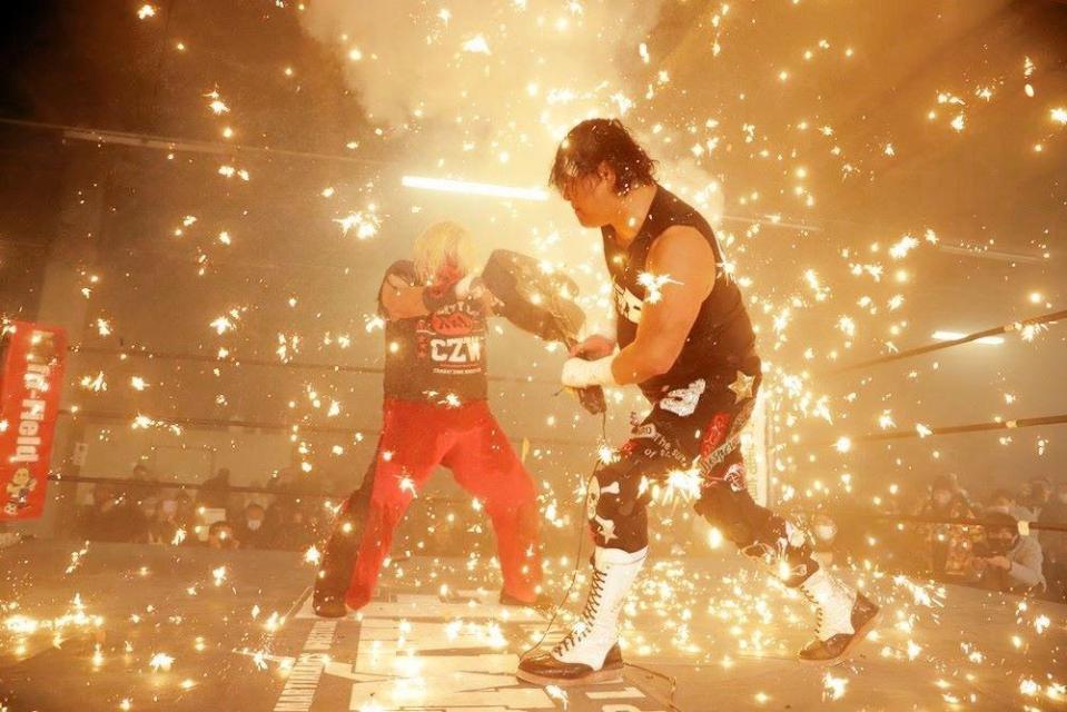 プロレス フィギュア 大仁田厚 他 インディー系レスラー3体