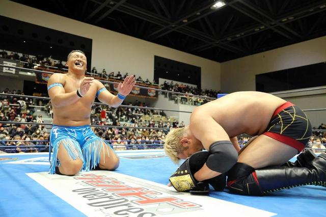 新日本・オカダ、兄弟子CIMA撃破し4強「プロレス界って何が