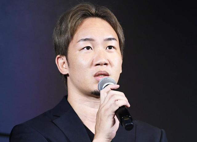 朝倉未来-メイウェザー戦は午後3時開始!入場券100万円「ザ 朝倉未来-メイウェザー戦は午後3時開始!入場券100万円「ザ