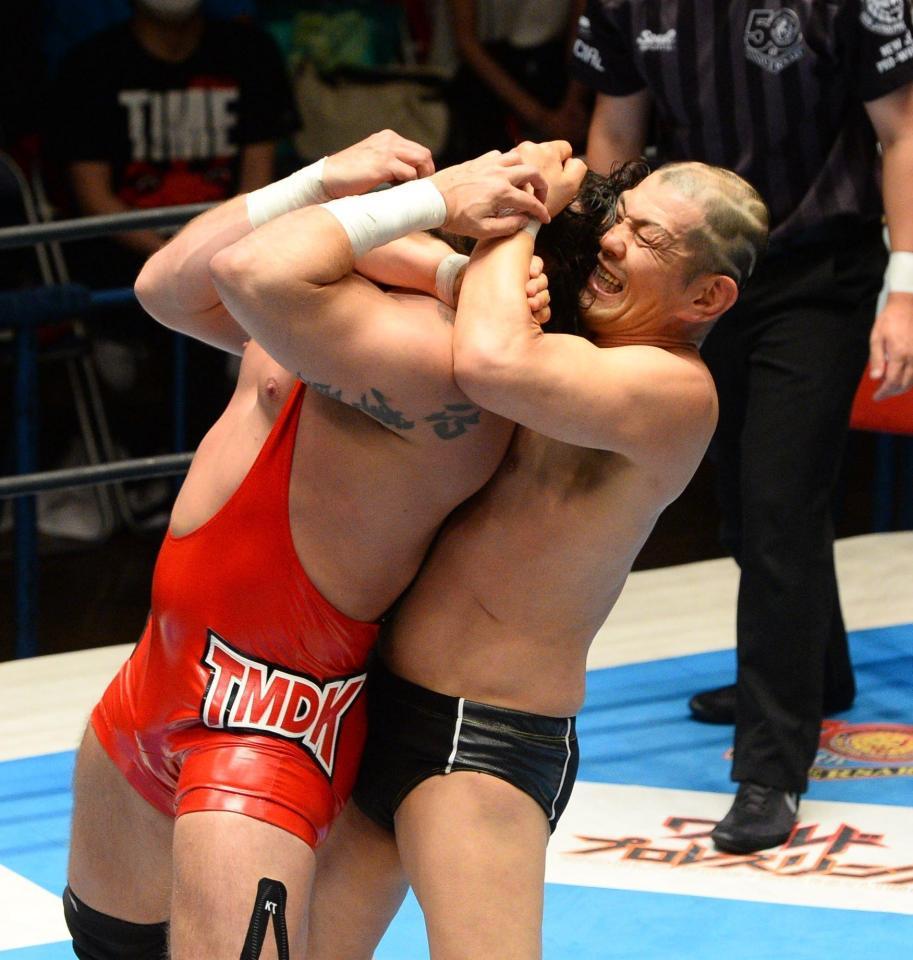 新日本 ２年半ぶり声出し復活 観衆 風になれ 大合唱に鈴木 これがあるべき姿だ ファイト デイリースポーツ Online