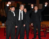 　アントニオ猪木さんの四十九日法要に参列した（左から）藤田和之、坂口征二、藤波辰爾、小川直也（撮影・高石航平）