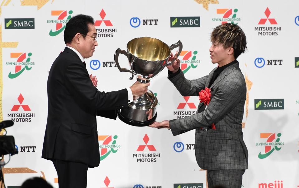 ボクシング 井上尚弥が日本プロスポーツ大賞を受賞「大変光栄。より