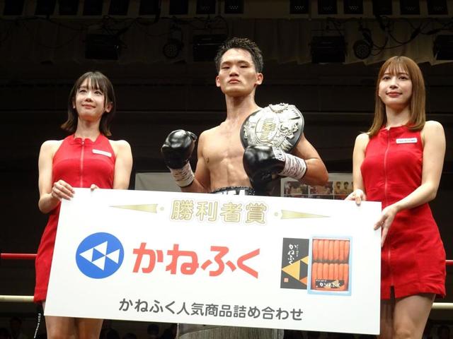 サラリーマンボクサー藤田炎村 日本Sライト級初防衛に成功 「明日も