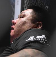 　衝撃のＫＯ負けを喫したキム・ジェフン（撮影・堀内翔）