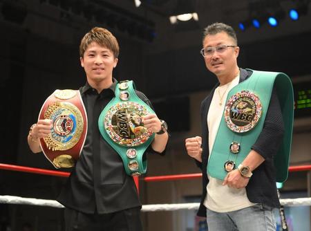 井上尚弥にWBC・WBOチャンピオンベルト贈呈「2団体王者の