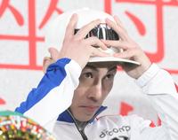 　試合後の会見に臨む井上尚弥（撮影・堀内翔）