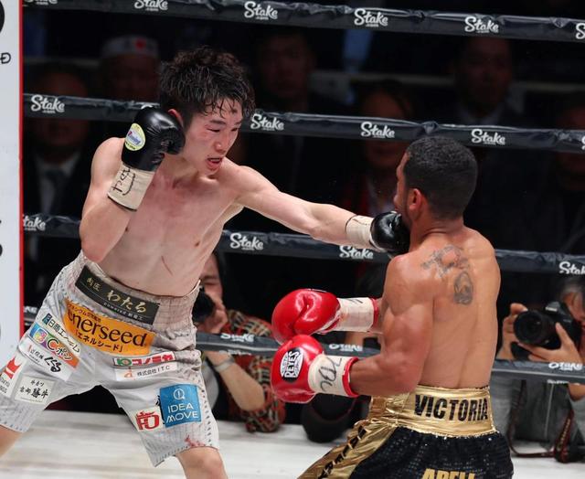 ボクシング shirakaba ラスト2回のアウトボクシングが奏功 拳四朗が2－0の判定防衛に成功