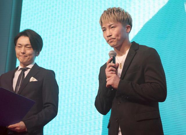 井上尚弥、亡くなった穴口一輝選手を悼む 「すばらしい試合だった