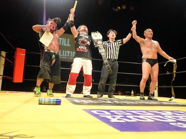 鈴木みのる WAR世界6人タッグ王者に「まさか俺がWARの