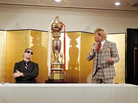 　チャンピオン・カーニバル優勝決定戦の記者会見を行った（左から）斉藤ジュン、宮原健斗