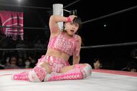 　まさかの２回戦敗退にぼう然とする渡辺未詩