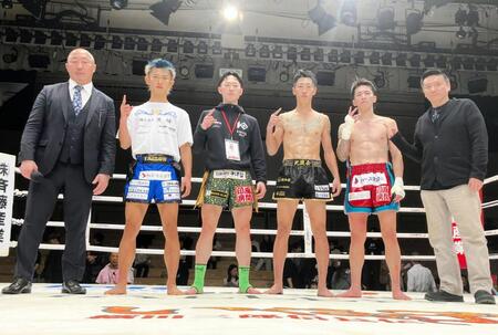 　準決勝に進出した（左２人目から）前田大尊、古村光、森岡悠樹、壱・センチャイジム。左端は武田幸三氏、右端は山口元気氏