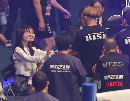 　にじほさんに迎えられるＹＡ-ＭＡＮ＝１２月３１日