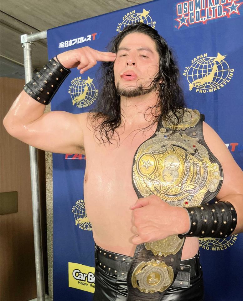 斉藤ジュンが悲願の3冠王者に「アイ・ラブ・ゼンニッポン！DOOM