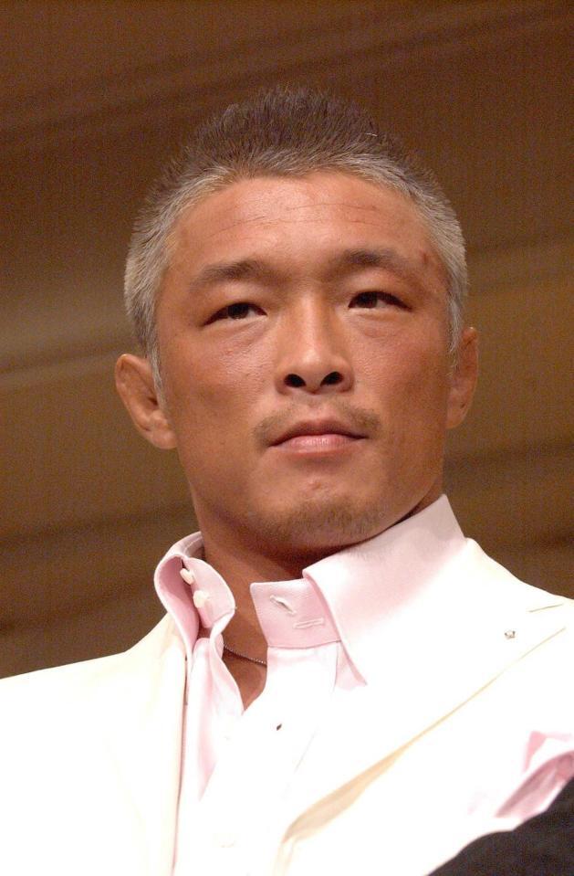 　秋山成勲＝２００４年１０月撮影