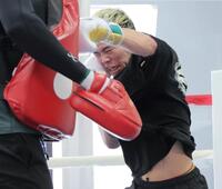 　練習に励む那須川天心（撮影・棚橋慶太）