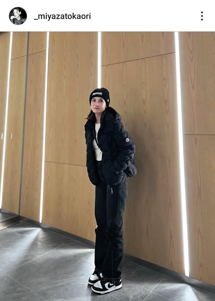 　宮里かおりのインスタグラム（＠＿ｍｉｙａｚａｔｏｋａｏｒｉ）から