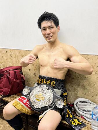 　日本タイトル２階級制覇を果たした豊嶋亮太