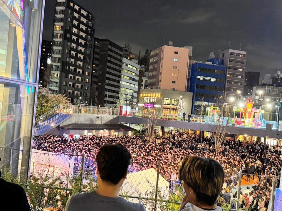 　朝倉未来の対戦相手発表会見に詰めかけた観覧客