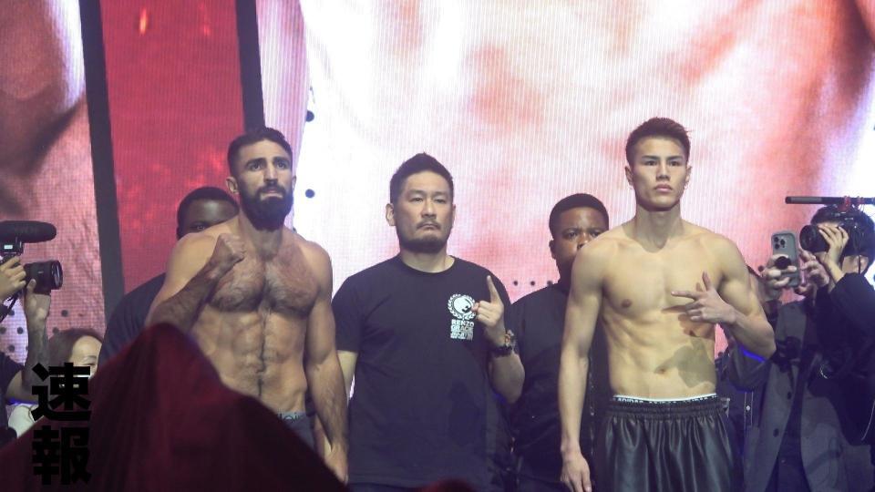 　公開計量時のグレゴリアン（左）と海人（右）。中央はチャトリＣＥＯ