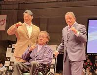 　３人でトークバトルを行った（左から）小橋建太、天龍源一郎、藤波辰爾