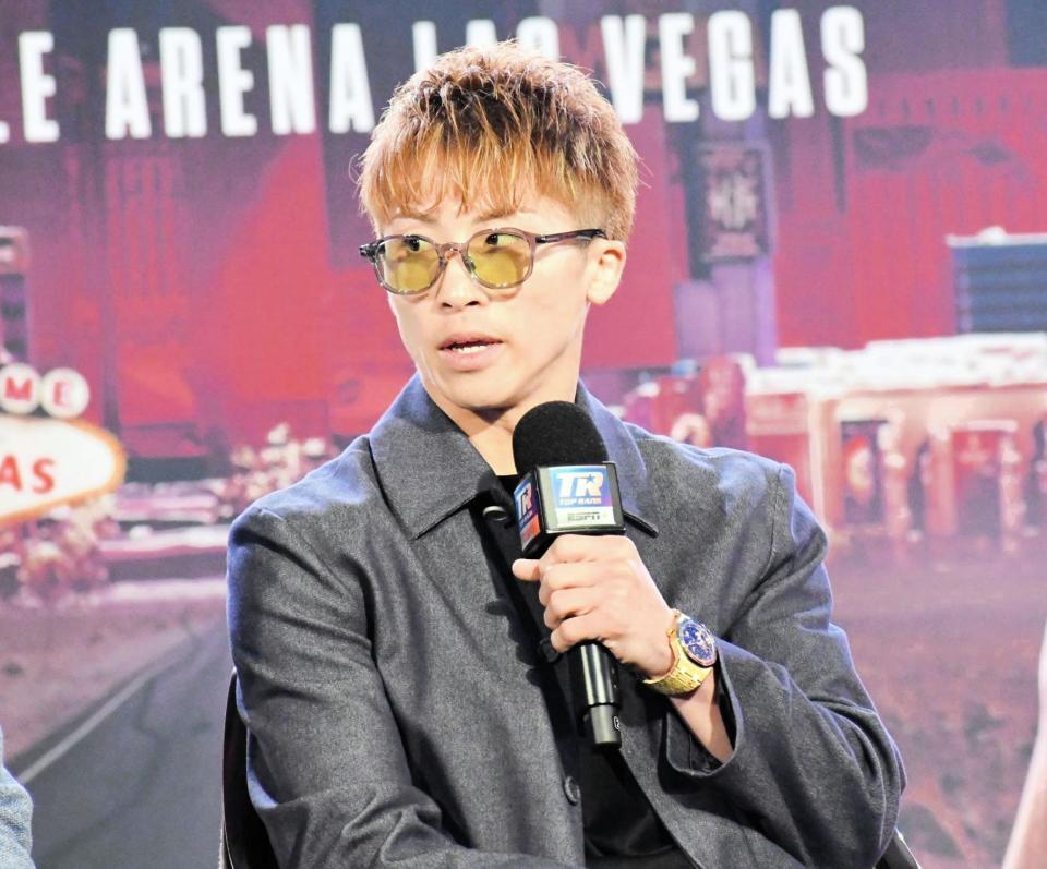 　試合２日前の公式会見に出席した井上尚弥